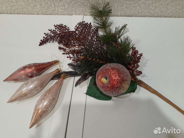 Елочные игрушки