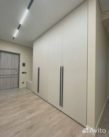 Шкафы встроенные