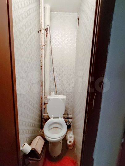 Комната 13 м² в 4-к., 2/5 эт.
