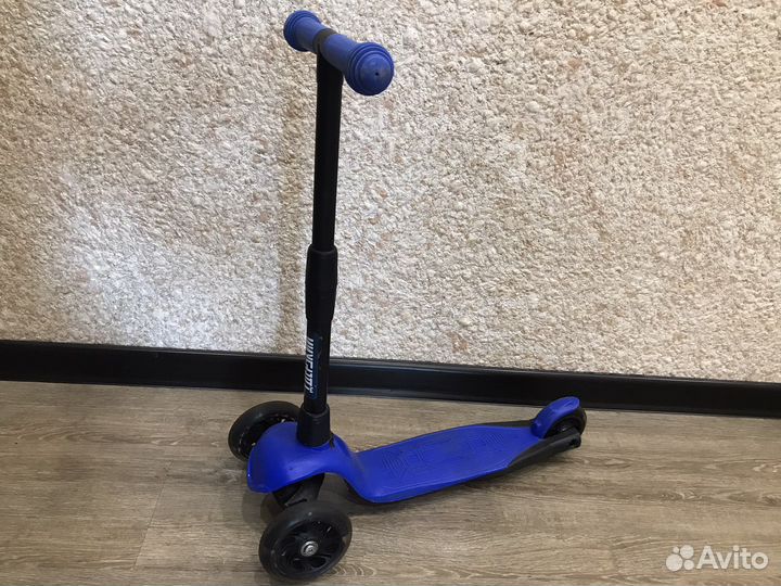 Самокат трехколесный дерзкий (1-5 лет)