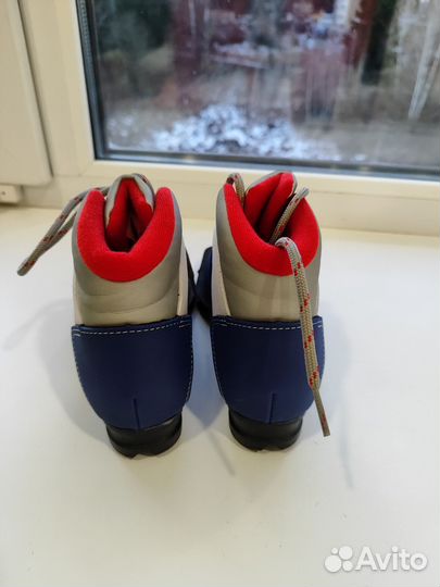 Лыжные ботинки 30р NN75