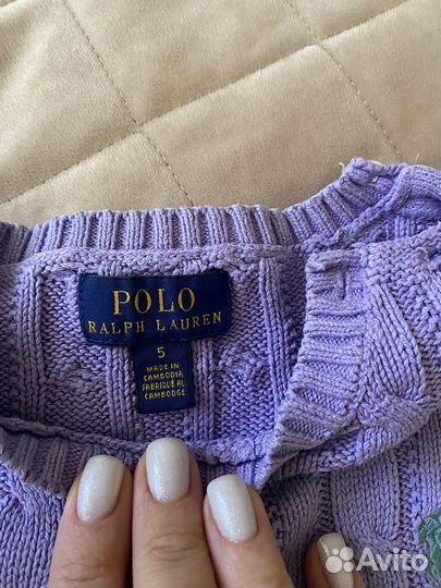 Свитер на девочку