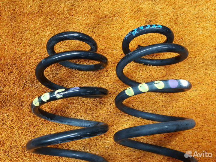 Пружина задняя Volkswagen Tiguan 5N cczd 2012