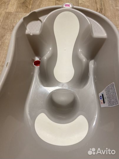 Детская ванночка для купания с термометром