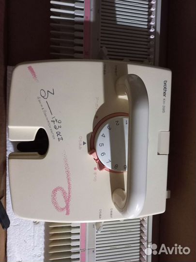 Продаётся японская вязальная машинка 3 класса