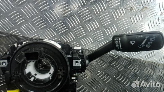 Переключатель поворотов и дворников (стрекоза) skoda octavia A7, Номер 5Q0953513R (3GS01Q801)