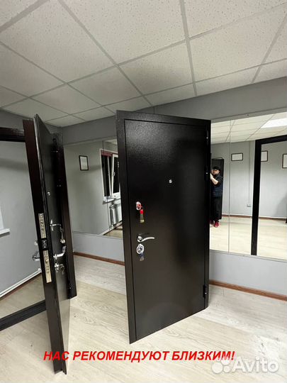 Толстая дверь металлическая от производителя