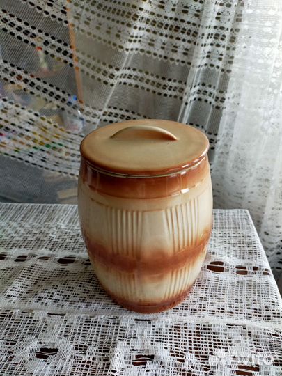 Фарфоровый бочонок