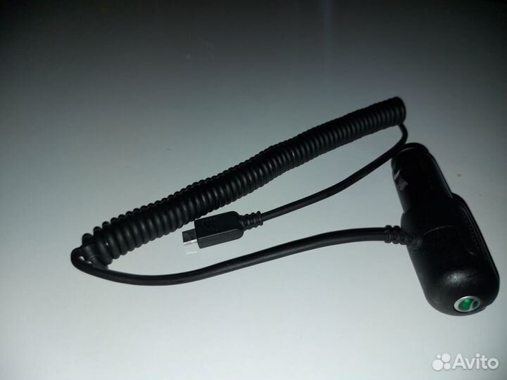 Зарядное устройство автомобильное Sony ericsson