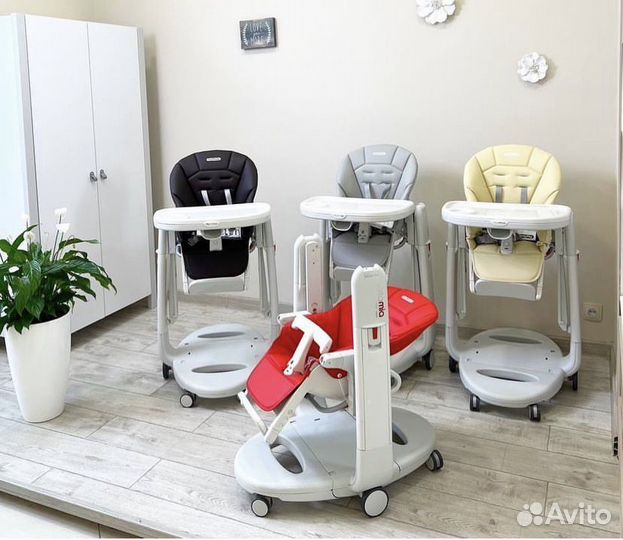 Стульчик Peg-Perego Tatamia Follow Mi Ice