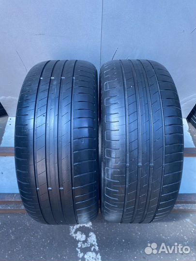 Goodyear EfficientGrip Performance 225/50 R17