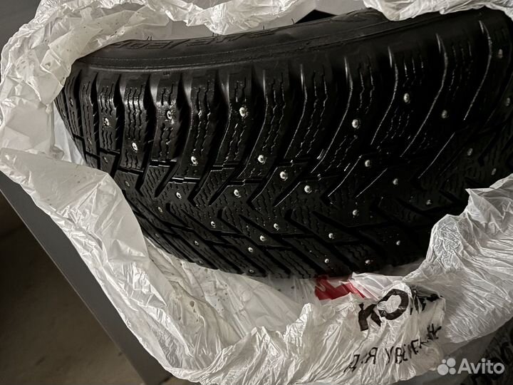 Nokian Tyres Hakkapeliitta 8 245/50 R18