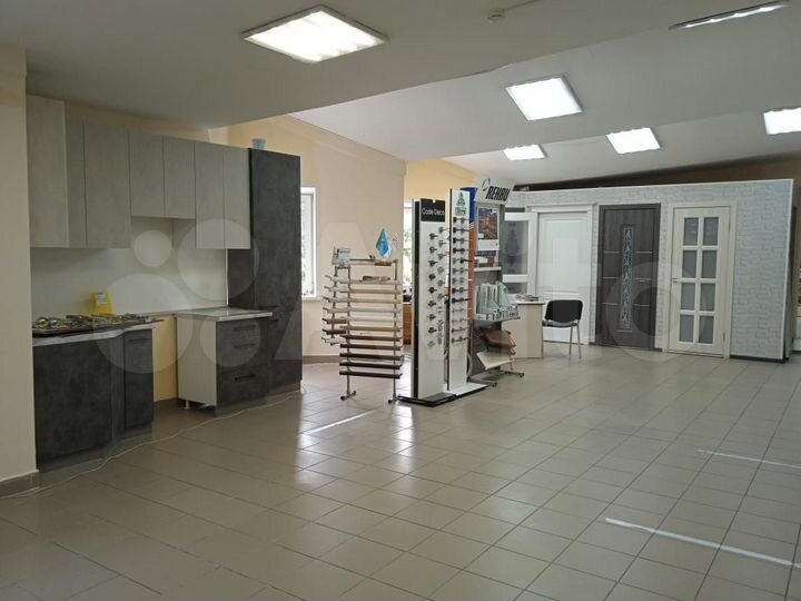 Помещение 64 м²