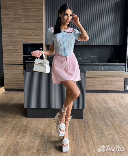 Костюм юбка-шерты и блузка