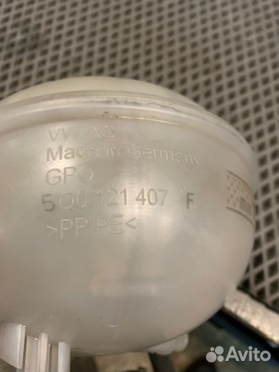 Бачок расширительный Volkswagen Atlas 3.6 FSI