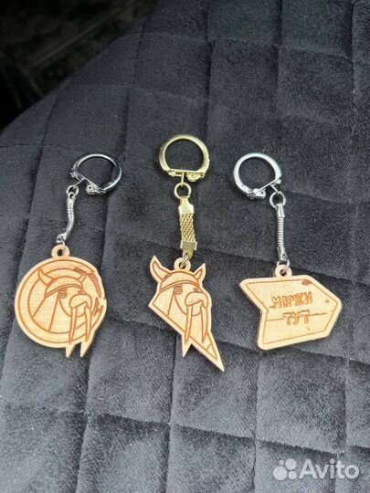 Брелок морж