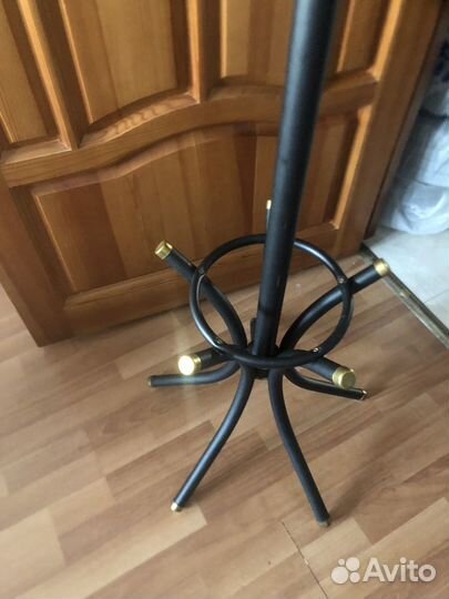 Вешалка напольная