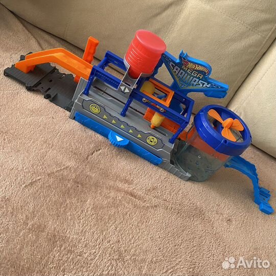 Hot wheels треки