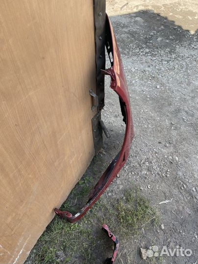 Крылья Renault megan 2