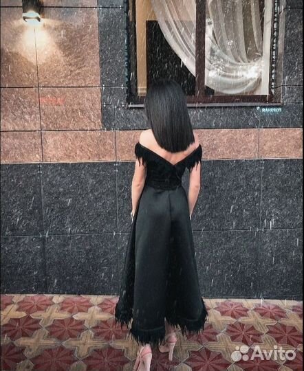 Вечернее платье