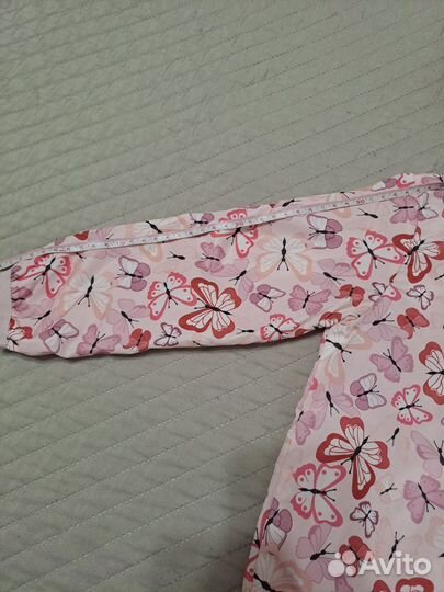 Ветровка на сетке новая для девочки 104