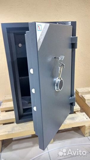 Сейфы и шкафы металлические для дома и офиса