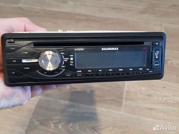 Магнитола Soundmax