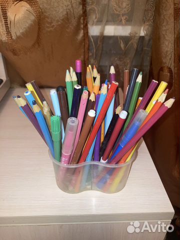 Фломастеры и карандаши