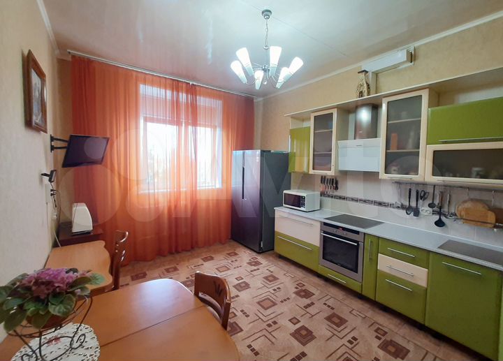 2-к. квартира, 80 м², 6/7 эт.