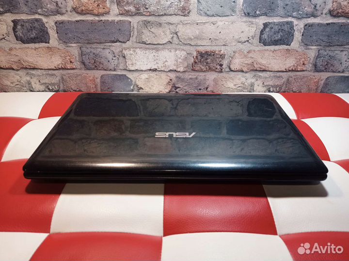 Быстрый Asus 4ядра Core i3 4Gb 256Gb SSD Radeon HD