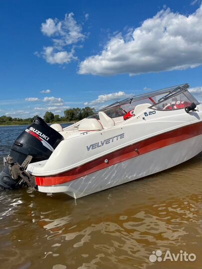 Прогулки на катере