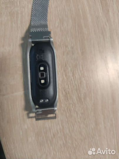 Фитнес браслет xiaomi mi band 4