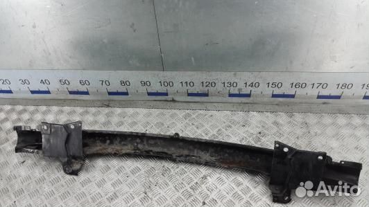 Усилитель бампера передний (кронштейн) volkswagen