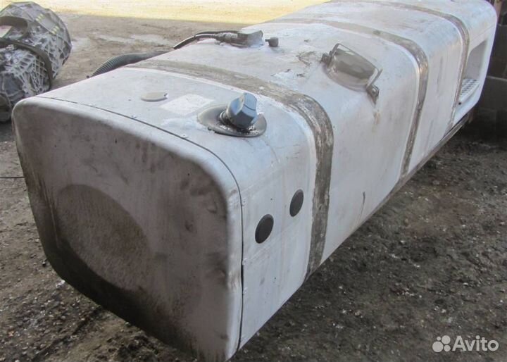 Бак топливный MAN TGX