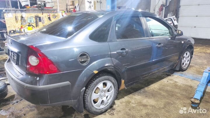 Накладка декоративная Ford Focus 2 1493173. 4M51AO