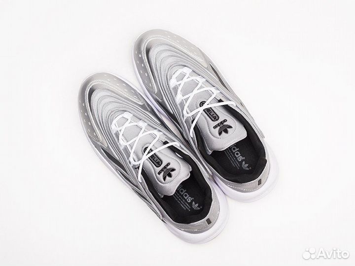 Adidas ozelia