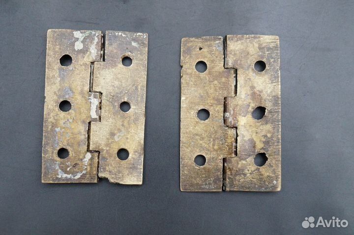 Старинные мебельные петли. Латунь. (9-к2-2)