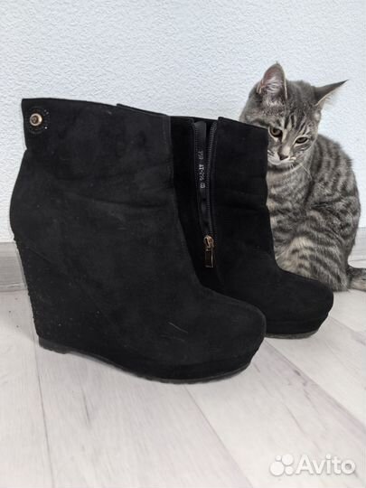 Замшевые ботильоны 39 40