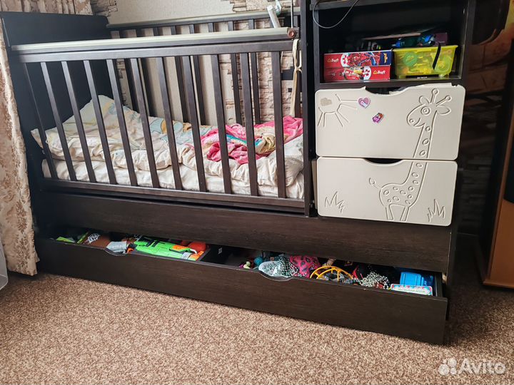 Детская кроватка