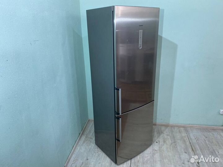 Холодильник Siemens