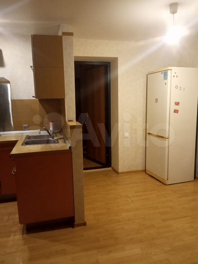 3-к. квартира, 65 м², 1/5 эт.