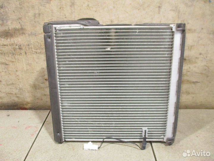 Испаритель кондиционера Toyota Camry 50