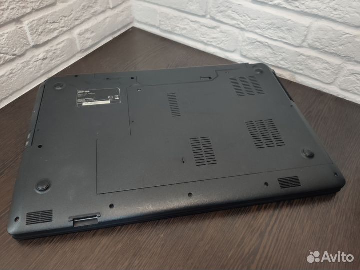 Ноутбук DNS w670srq 17.3 Full HD Nvidia GT 750