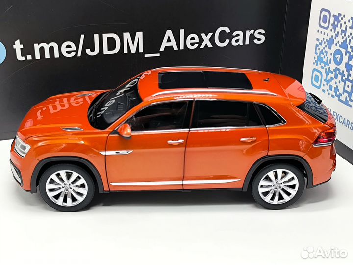 Volkswagen Teramont X, 1:18, в наличии