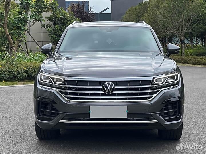 Volkswagen Touareg 3.0 AT, 2022, 24 000 км