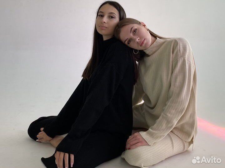 Теплые костюмы на весну женские новые