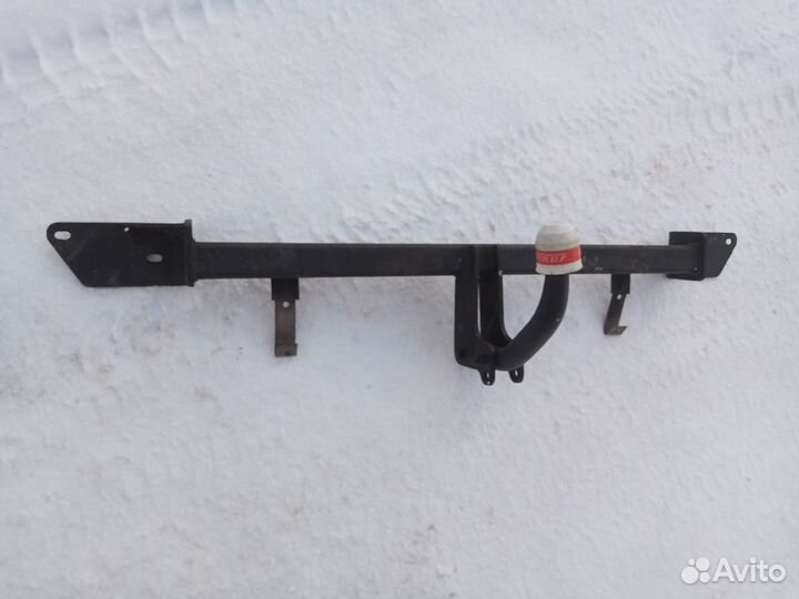 Фаркоп на киа рио и Хундай Солярис 2012-2017 г.вып