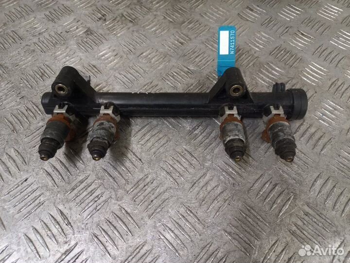 Форсунки топливные Skoda Fabia 1.4 ATZ