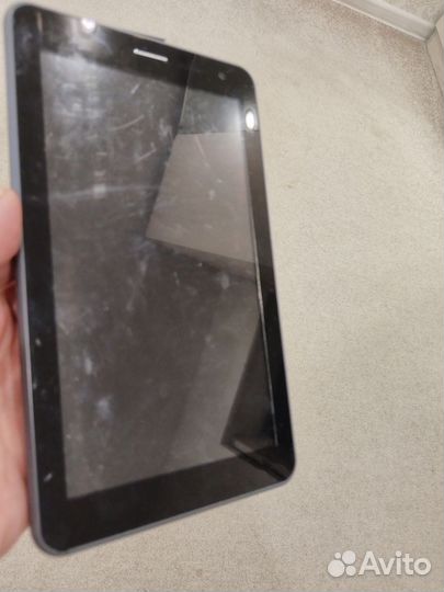 Планшет сломанный