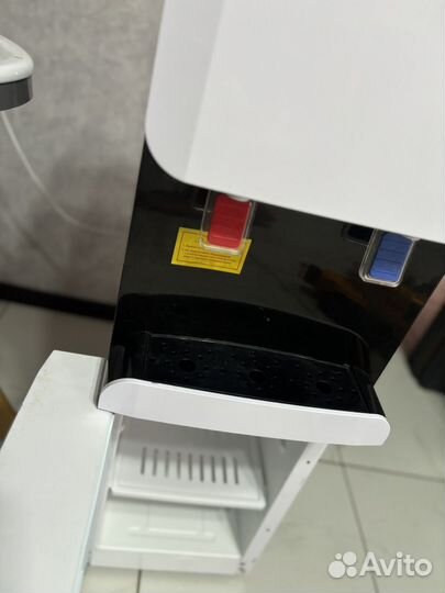 Кулер для воды